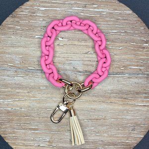 NWT Chunky Acrylic Boho Chain Link Bangle Wristlet Keychain Bright Pink